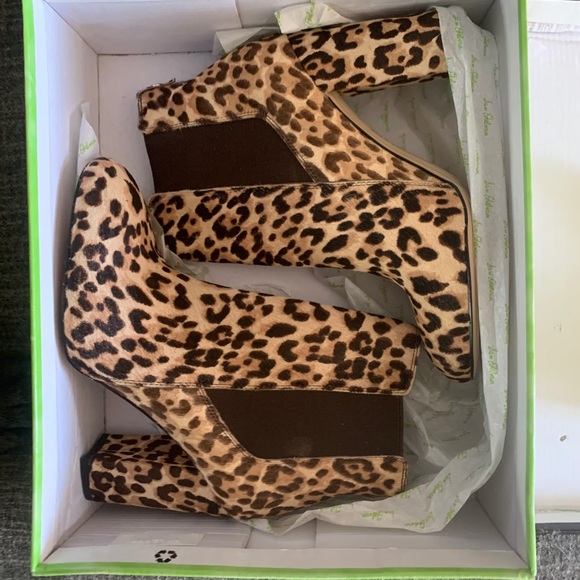 NIB Sam Edelman Case Chelsea Booties Leopard - Picture 7 of 10